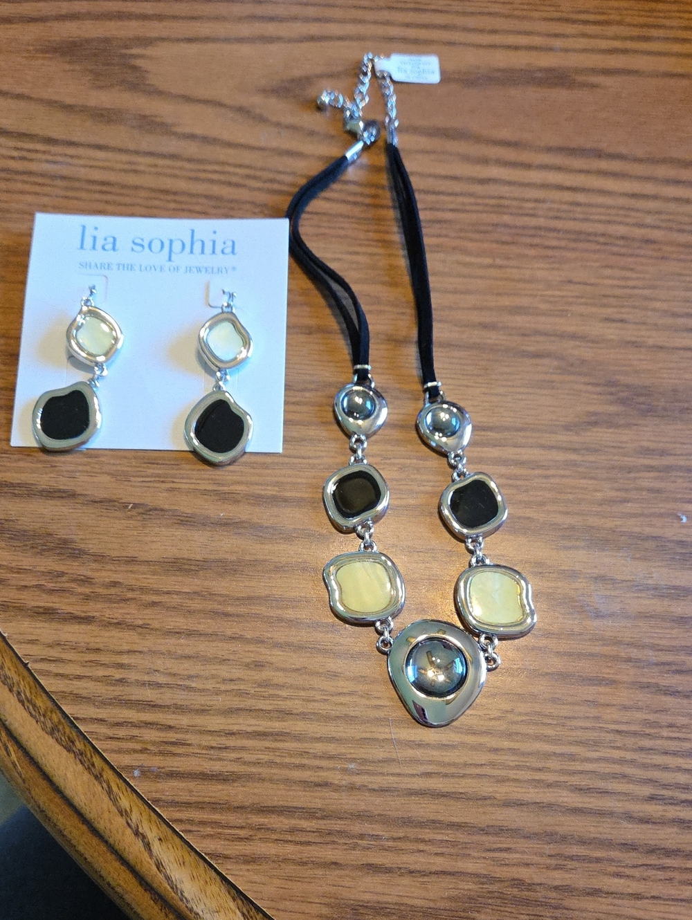 Lia Sophia Milky Way Black and Cream Pendant Necklace with Matching Earrings